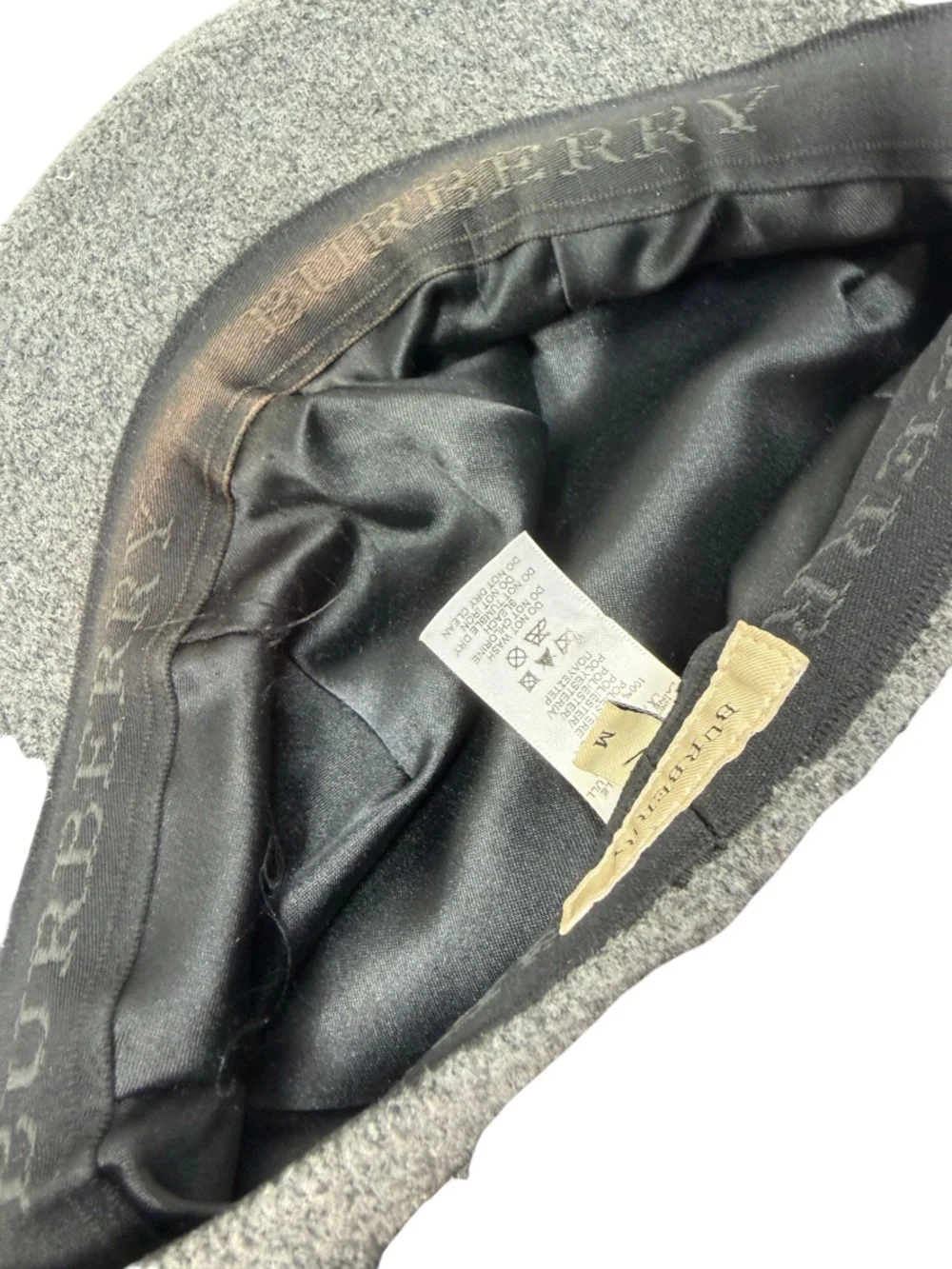 BURBERRY Charcoal Grey 100% Wool Baker Boy Cap Newsboy Hat Metal Chain Logo M